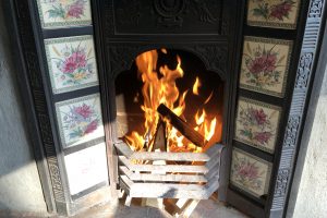 カントリーキャビン語らいの暖炉